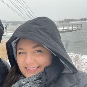 Meet your Posher, Jessica